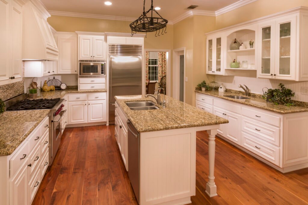 Beautiful Custom Kitchen Interior